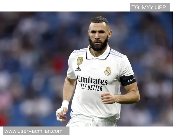 马里亚诺谈皇马7号压力大本泽马在场让我难以施展才华