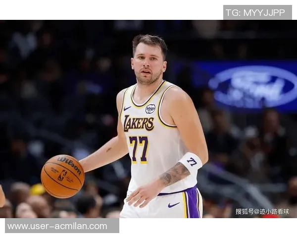 肯扬马丁直言湖人球员对雷迪克缺乏尊重只因他不敢批评詹姆斯与东契奇